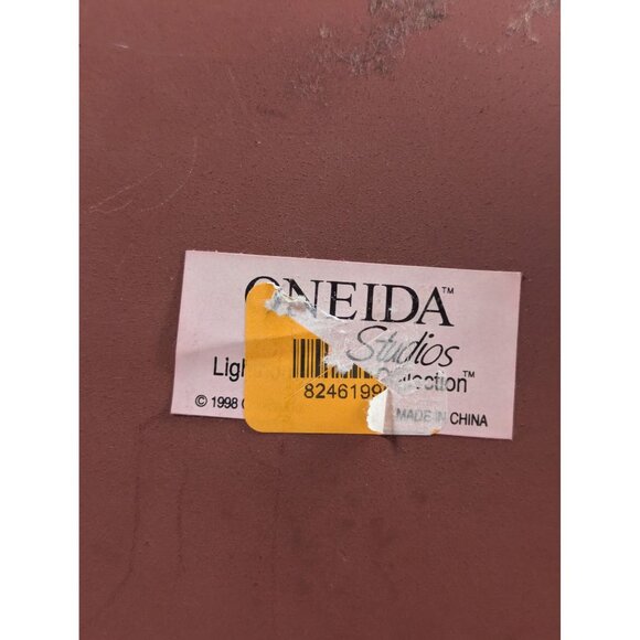 Fire Island Lighthouse Model Figurine By Oneida Studios 1998 Collectible 7.5" Ta - Picture 5 of 7